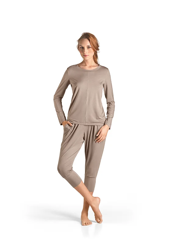 Hanro Yoga Long Sleeved Top in Taupe Grey